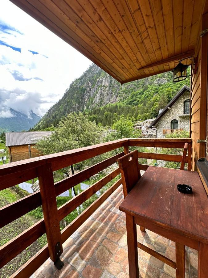 Residence Quku Valbones Екстериор снимка