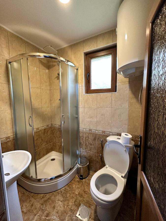 Residence Quku Valbones Екстериор снимка