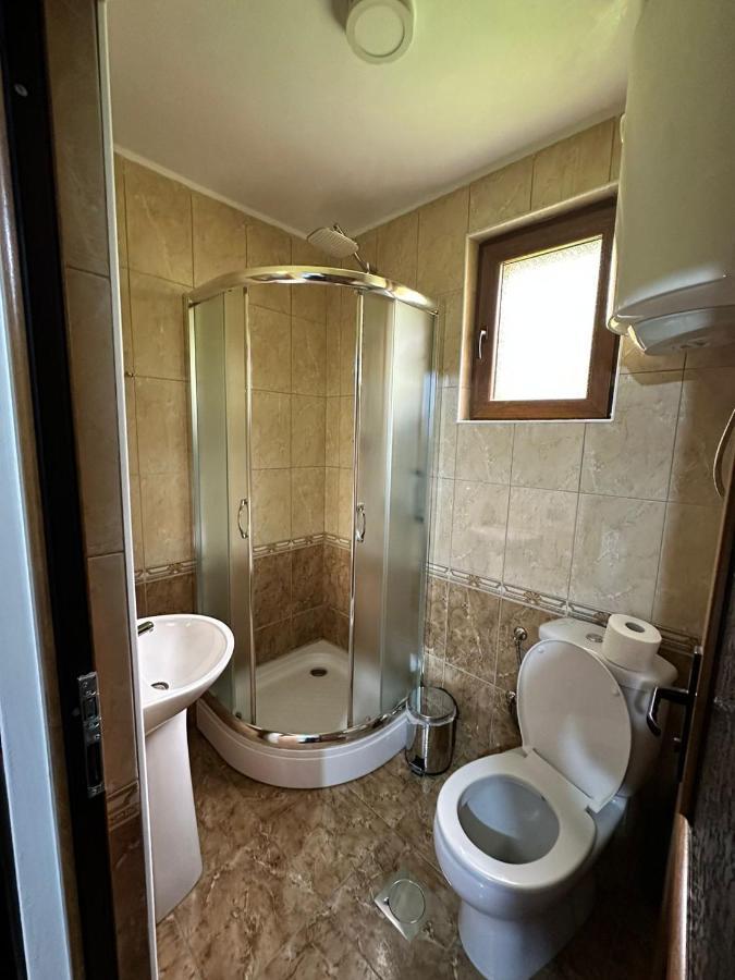 Residence Quku Valbones Екстериор снимка