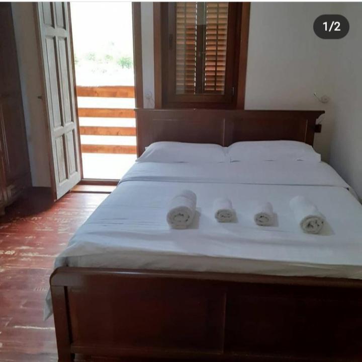 Residence Quku Valbones Екстериор снимка